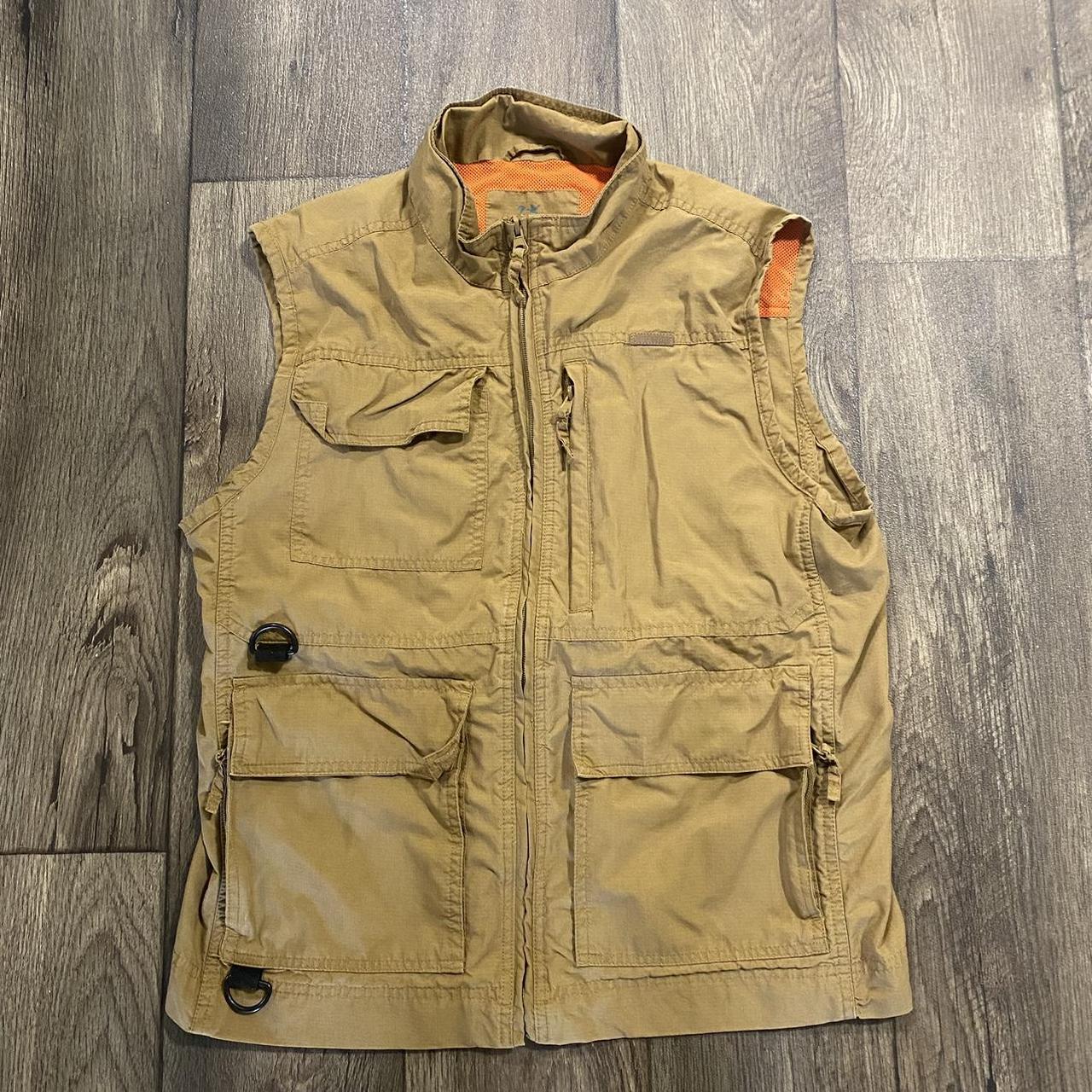 Columbia Khaki Fishing Vest🎣 size: M brand: - Depop