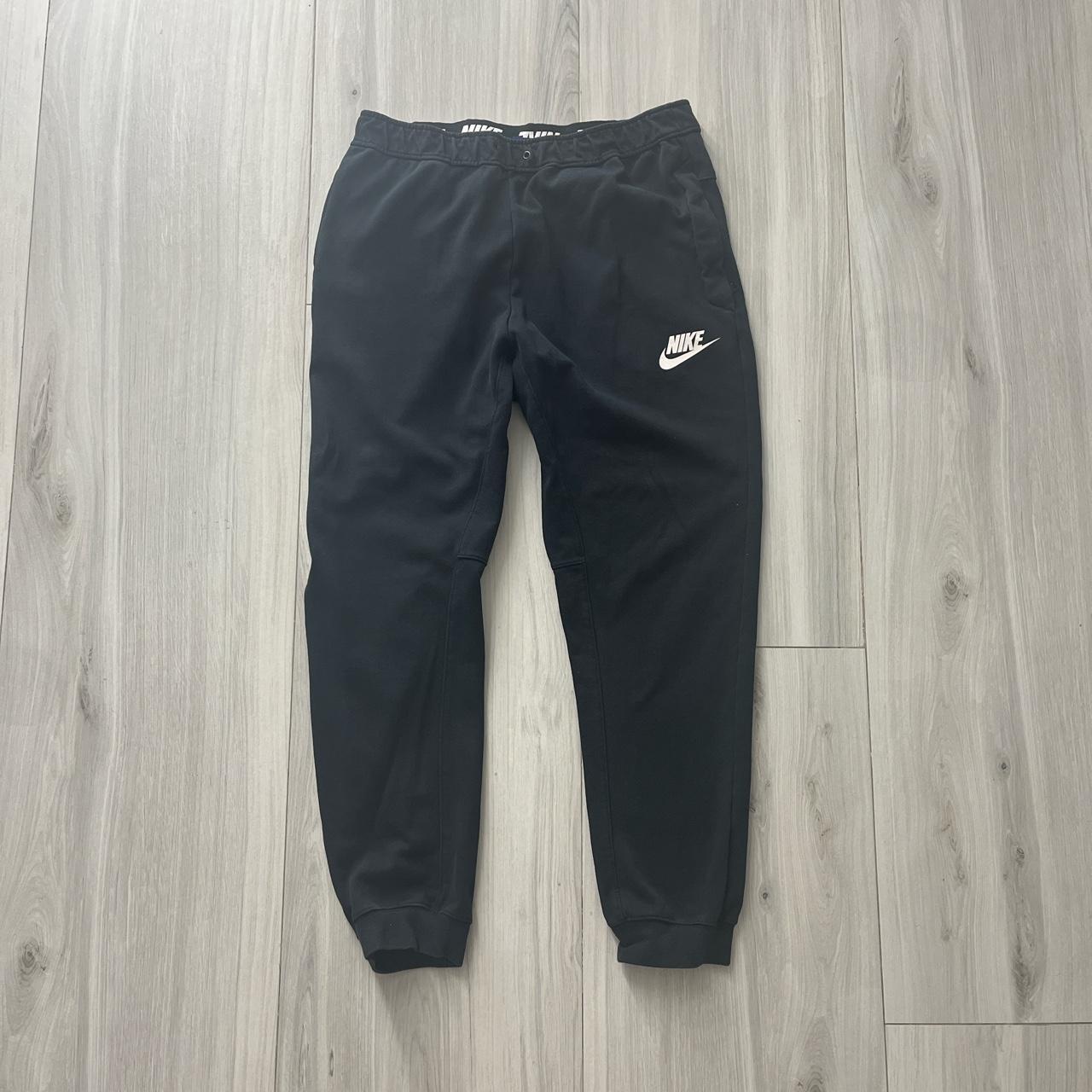 Nike sweatpants joggers Side and back pocket - Depop