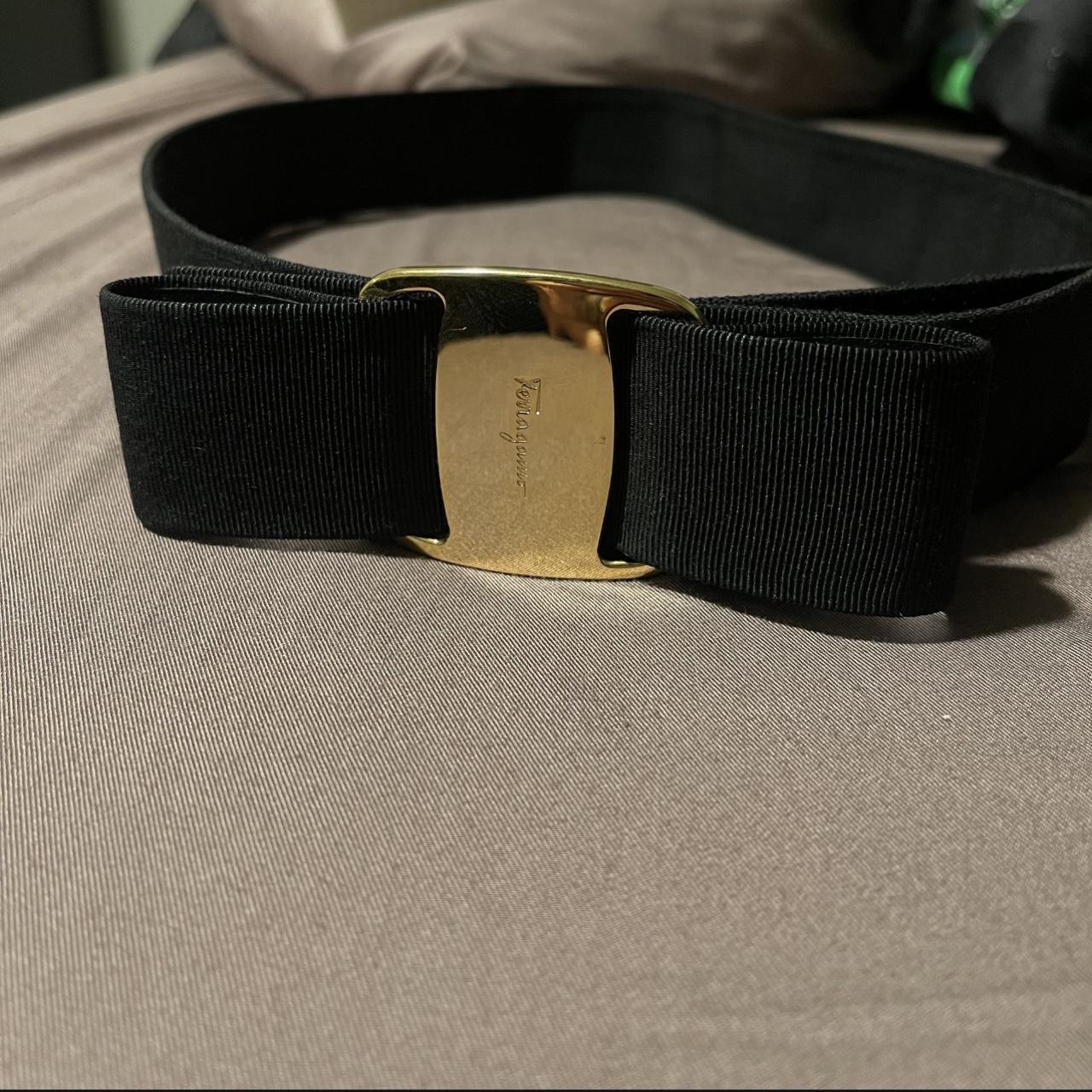 Ferragamo Bow Belt No major signs of wear other