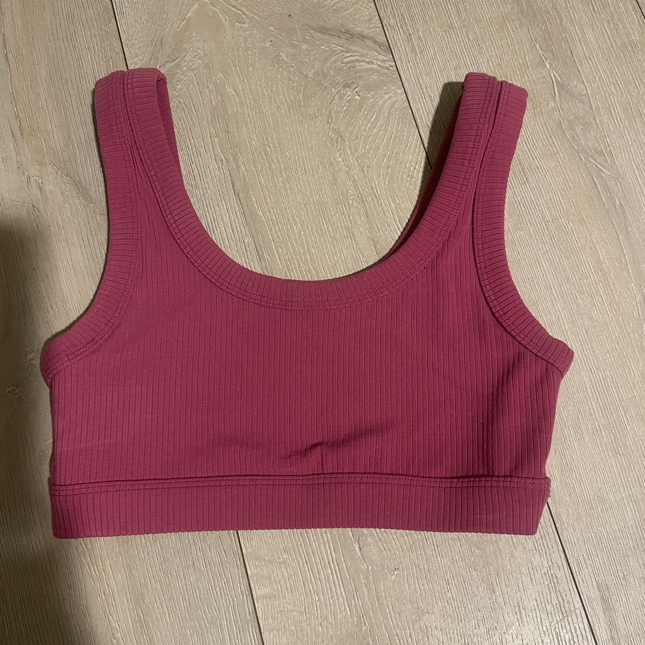 Alo Yoga Women's Pink Vest | Depop