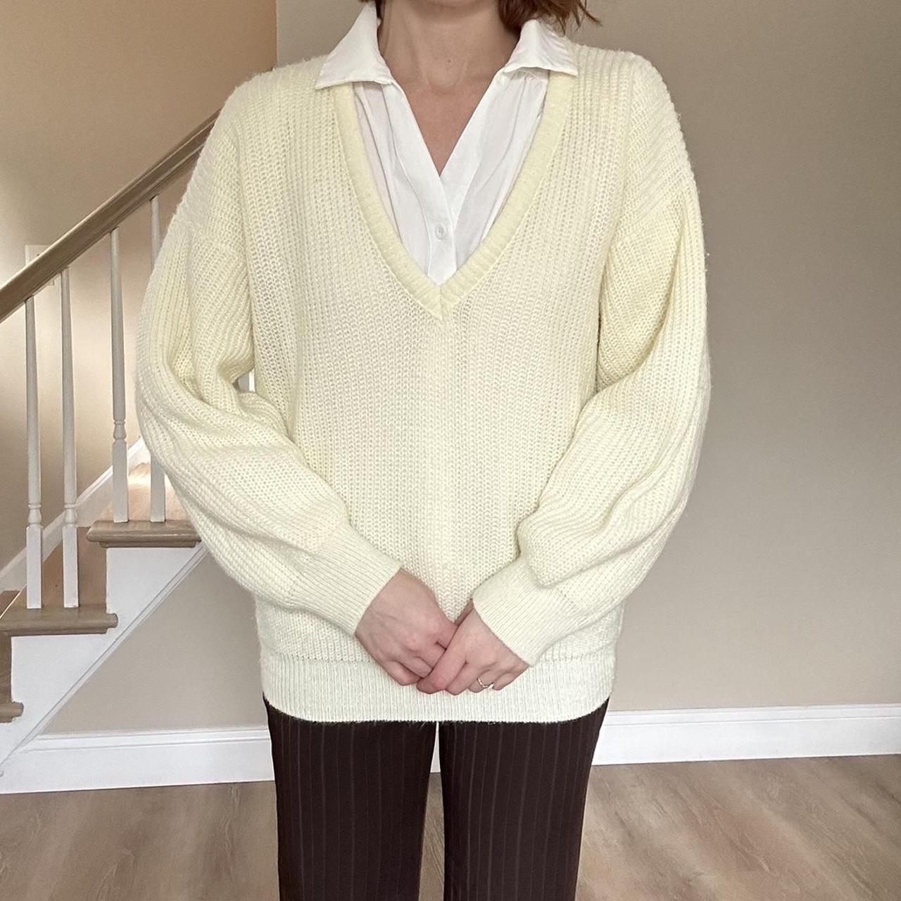 80's Grandma V-Neck Sweater