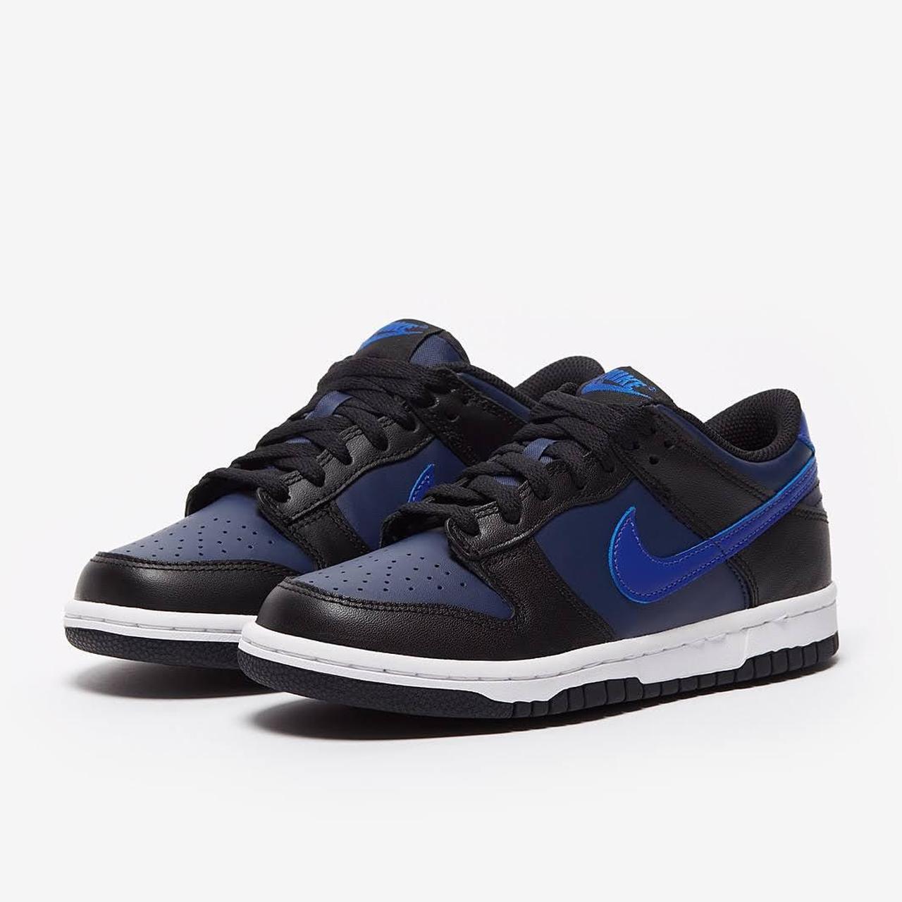 Nike blue black dunks junior size 5.5 (fits... Depop