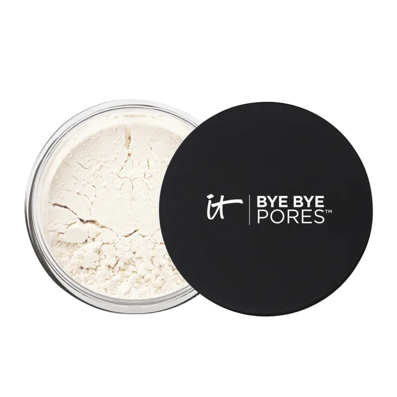 It Cosmetics Bye Bye Pores Silk HD Anti-Aging... - Depop