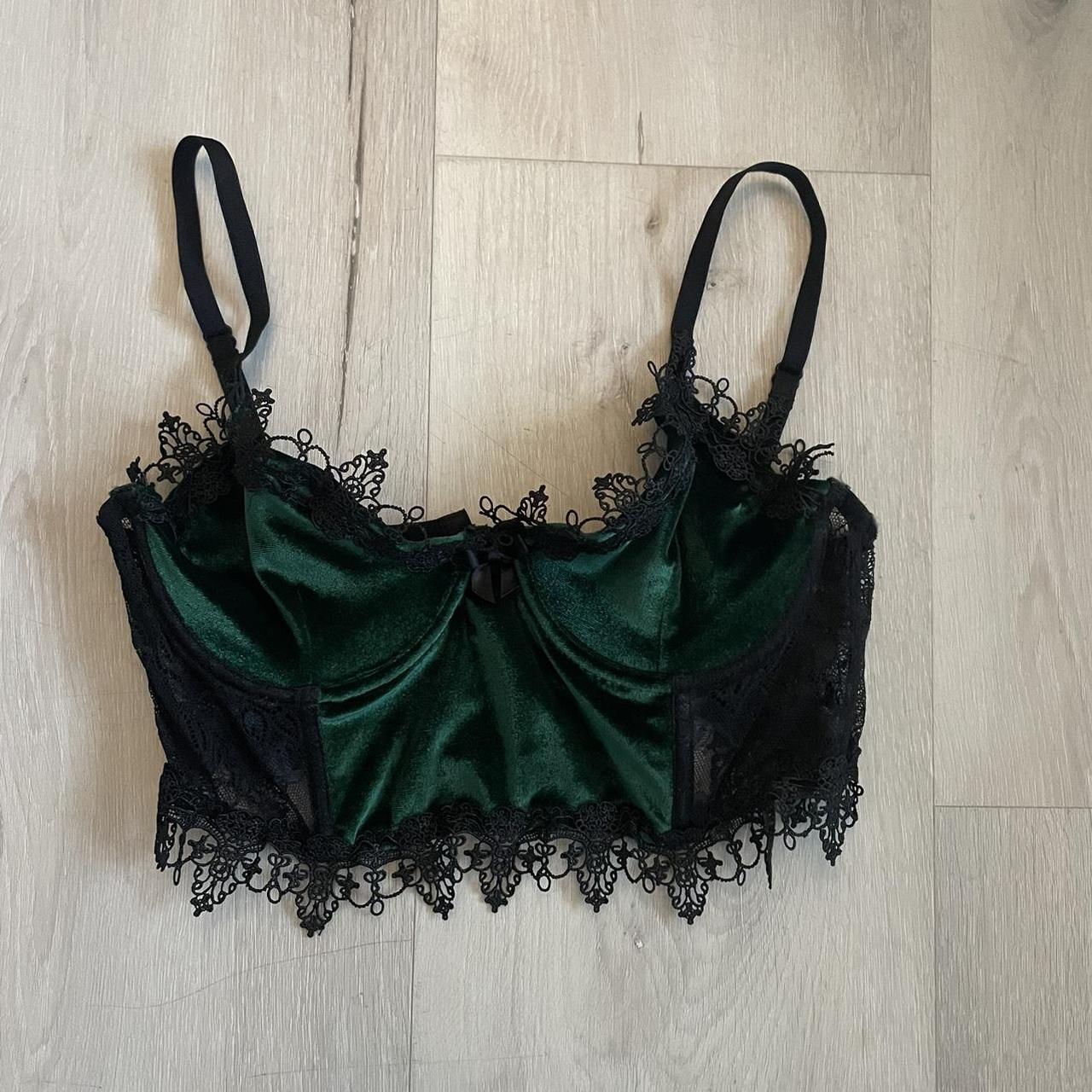 DOLLS KILL Green Velvet Corset, only worn once. Size... Depop