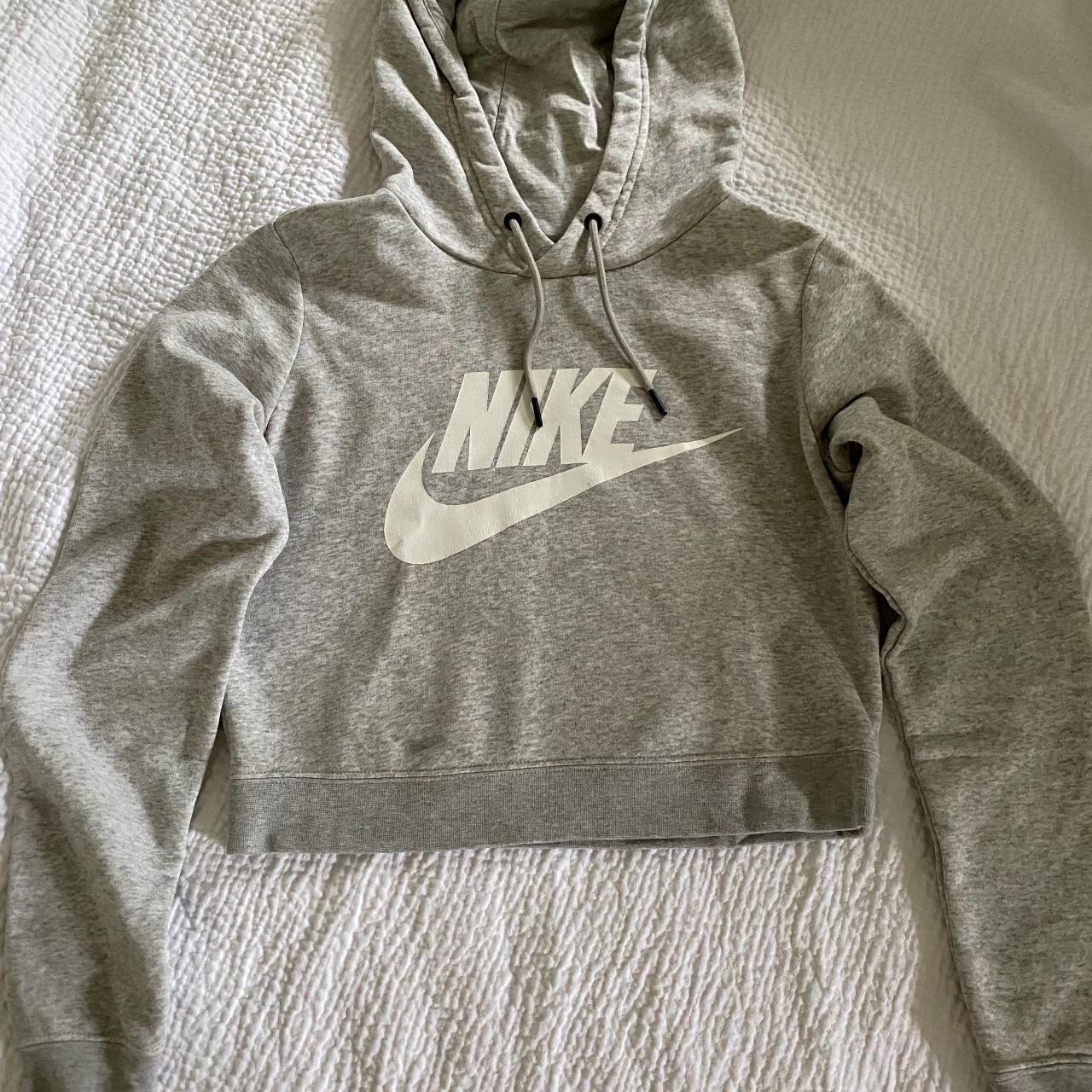 Nike long sleeve crop top hoodie Size XS Fitted Depop