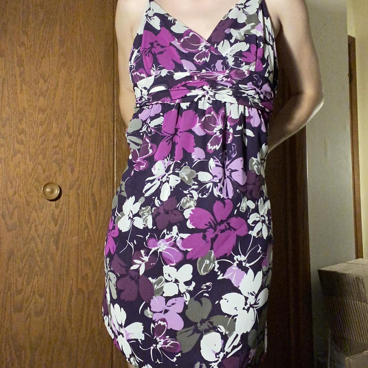 Cute Purple Floral Mini Dress! Size 8 but will fit... - Depop