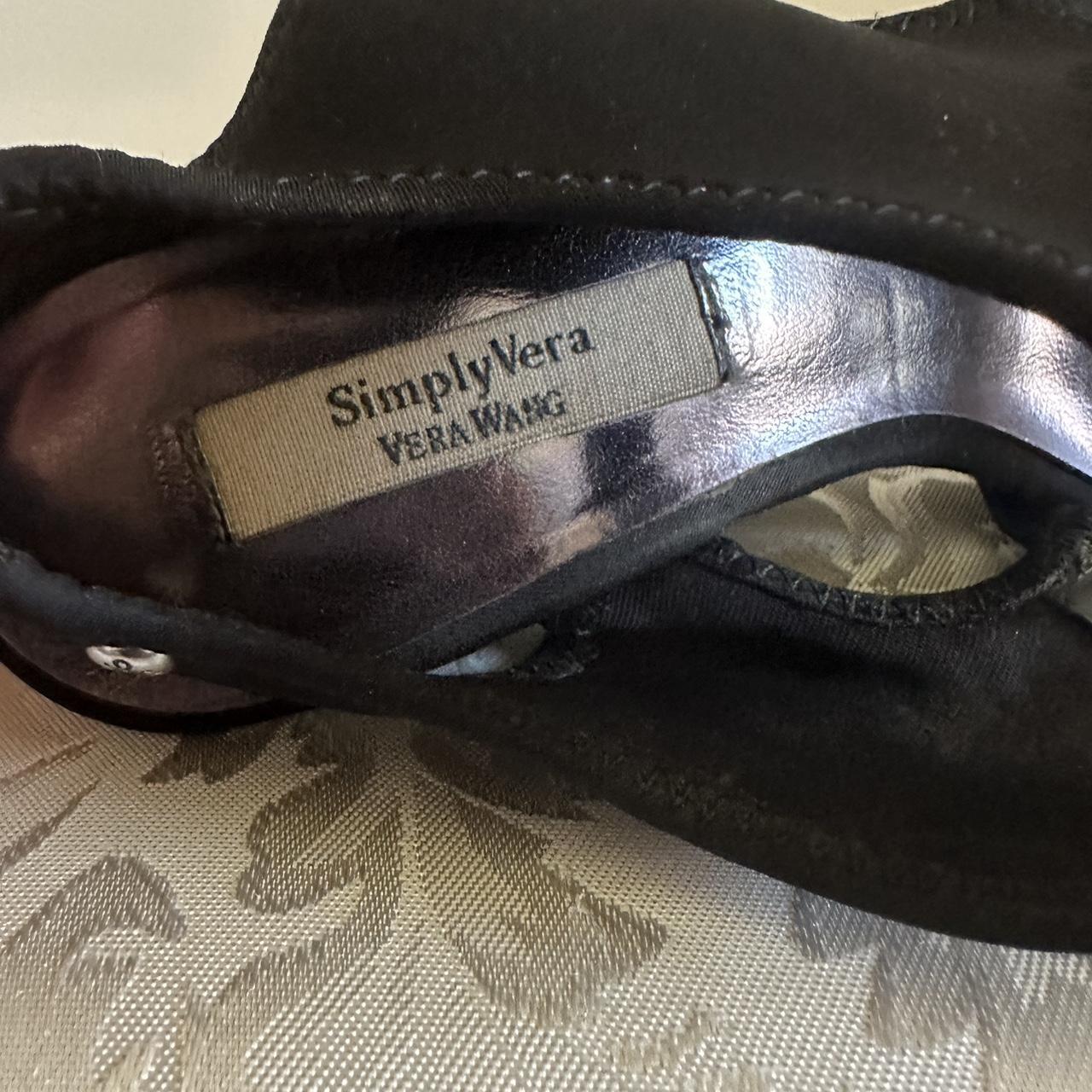 Simply Vera Vera Wang Black & Gray Ankle Pull On - Depop