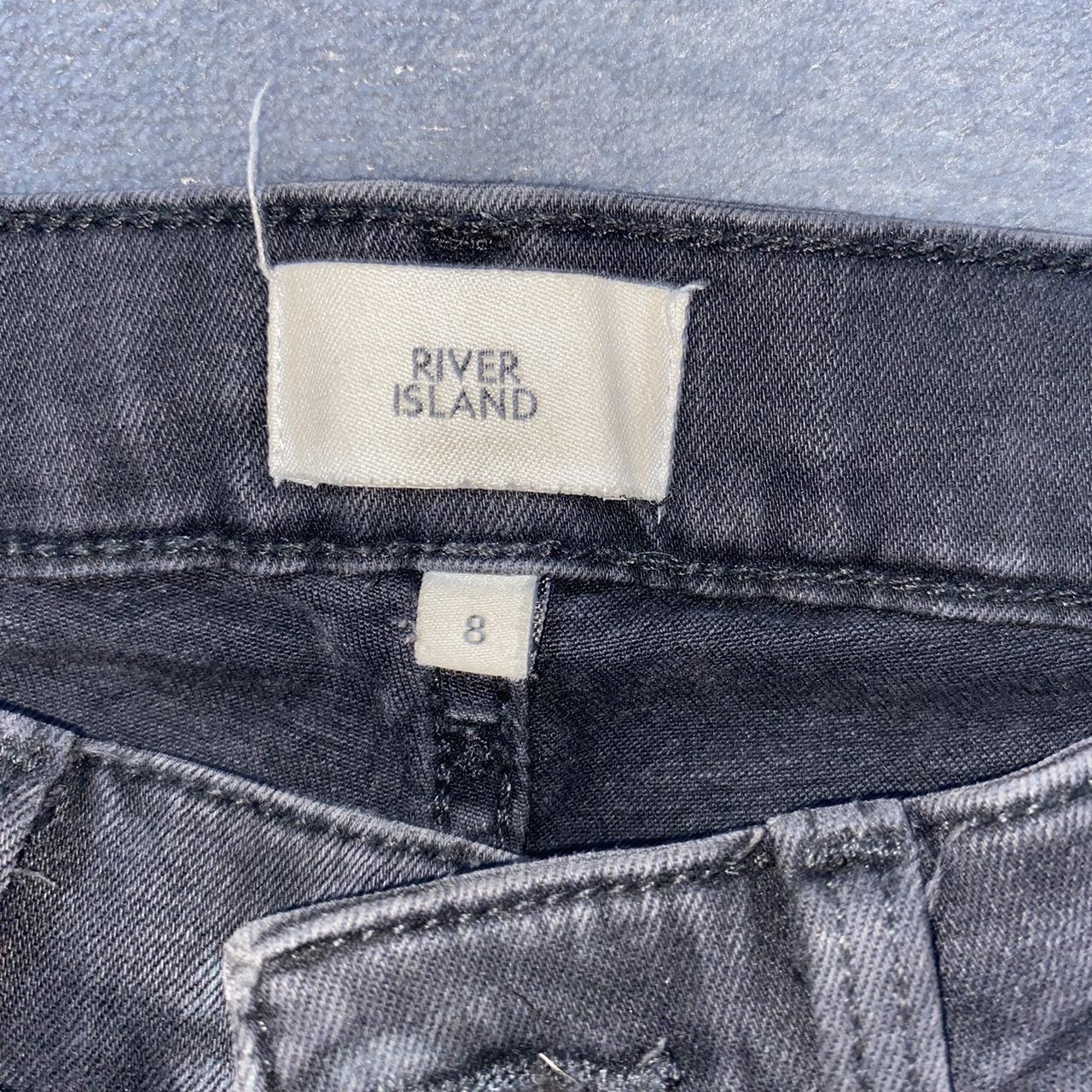 River Island black ripped jeans in size 8. Depop