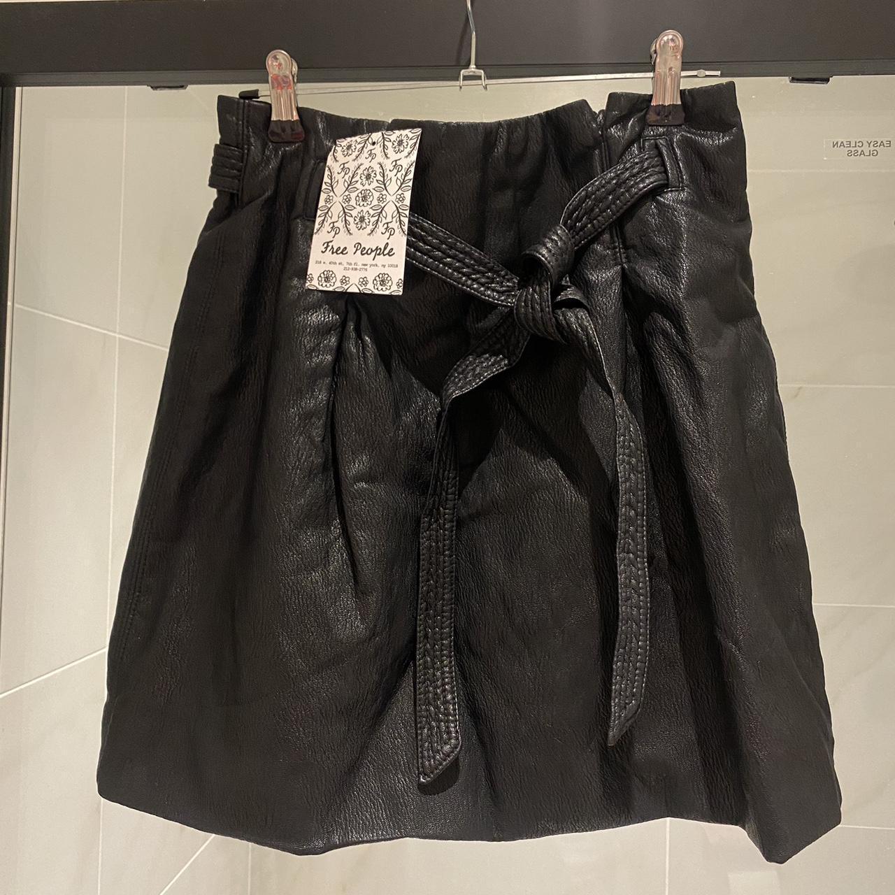 item listed by shazroxz