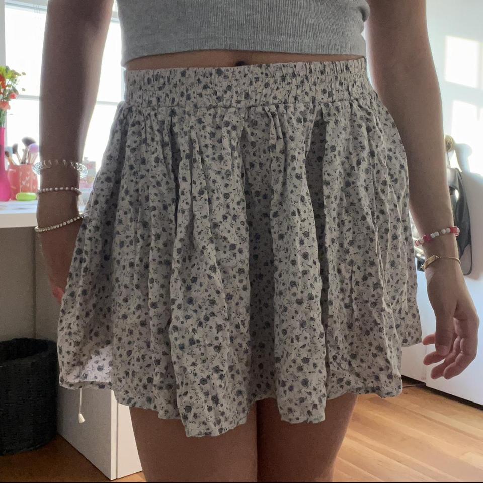 Floral mini clearance skirt brandy melville