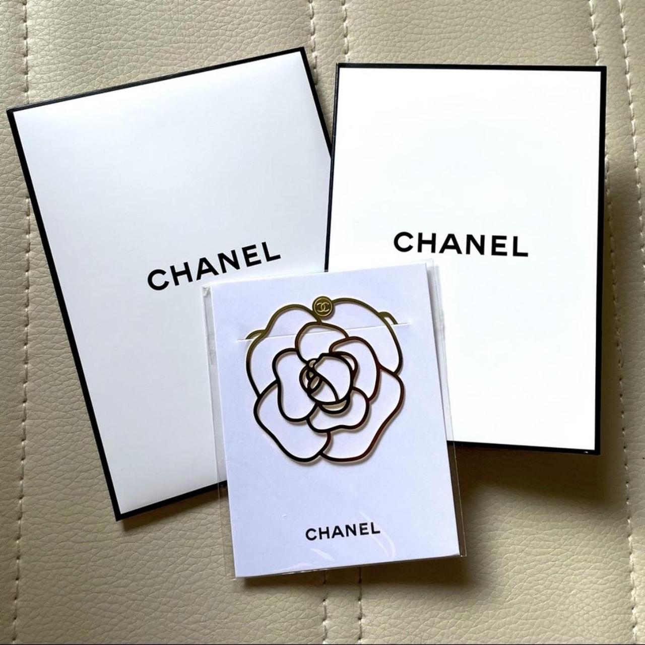Chanel gold camellia flower bookmark, Brand new in