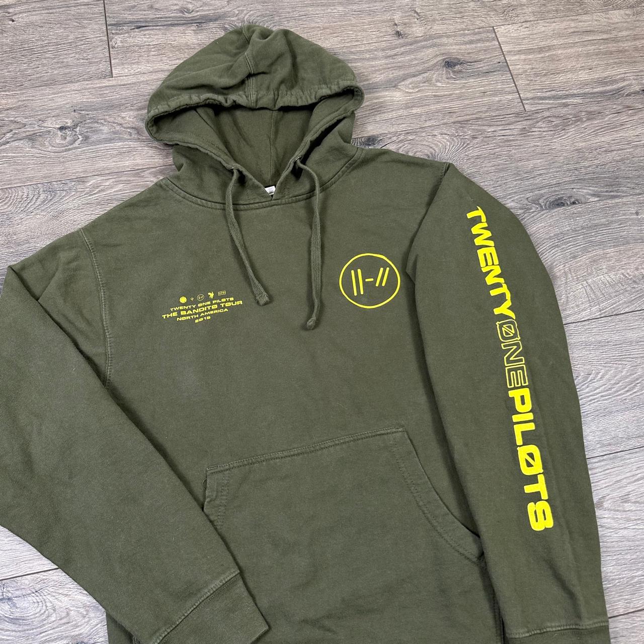 Twenty one pilots green on sale hoodie