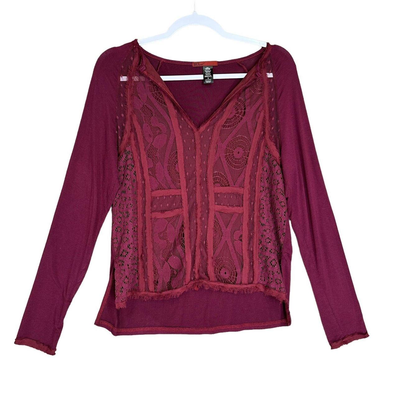 Lucky Brand Women Size S Burgundy V Neck Designed T - Depop