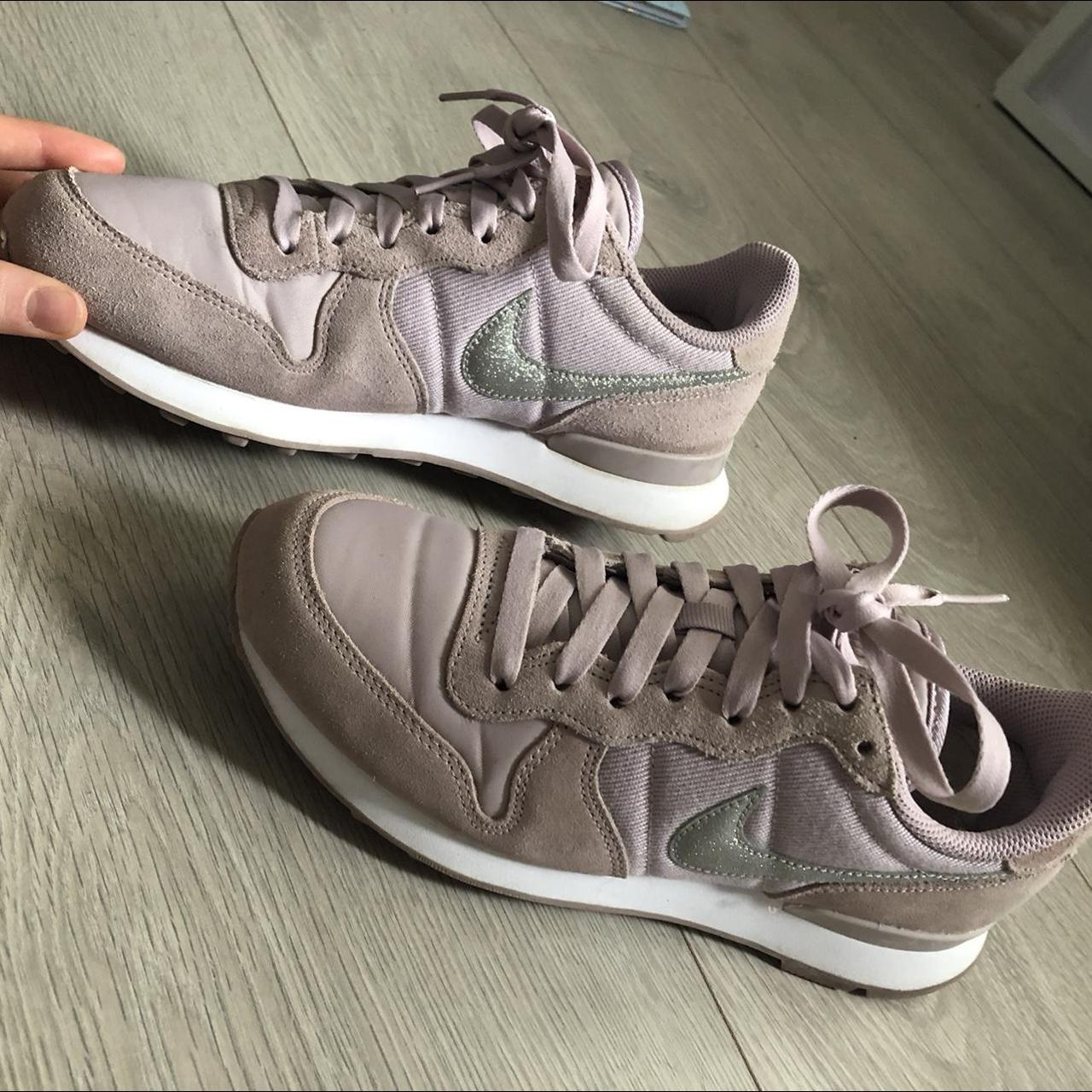 glitter nike trainers