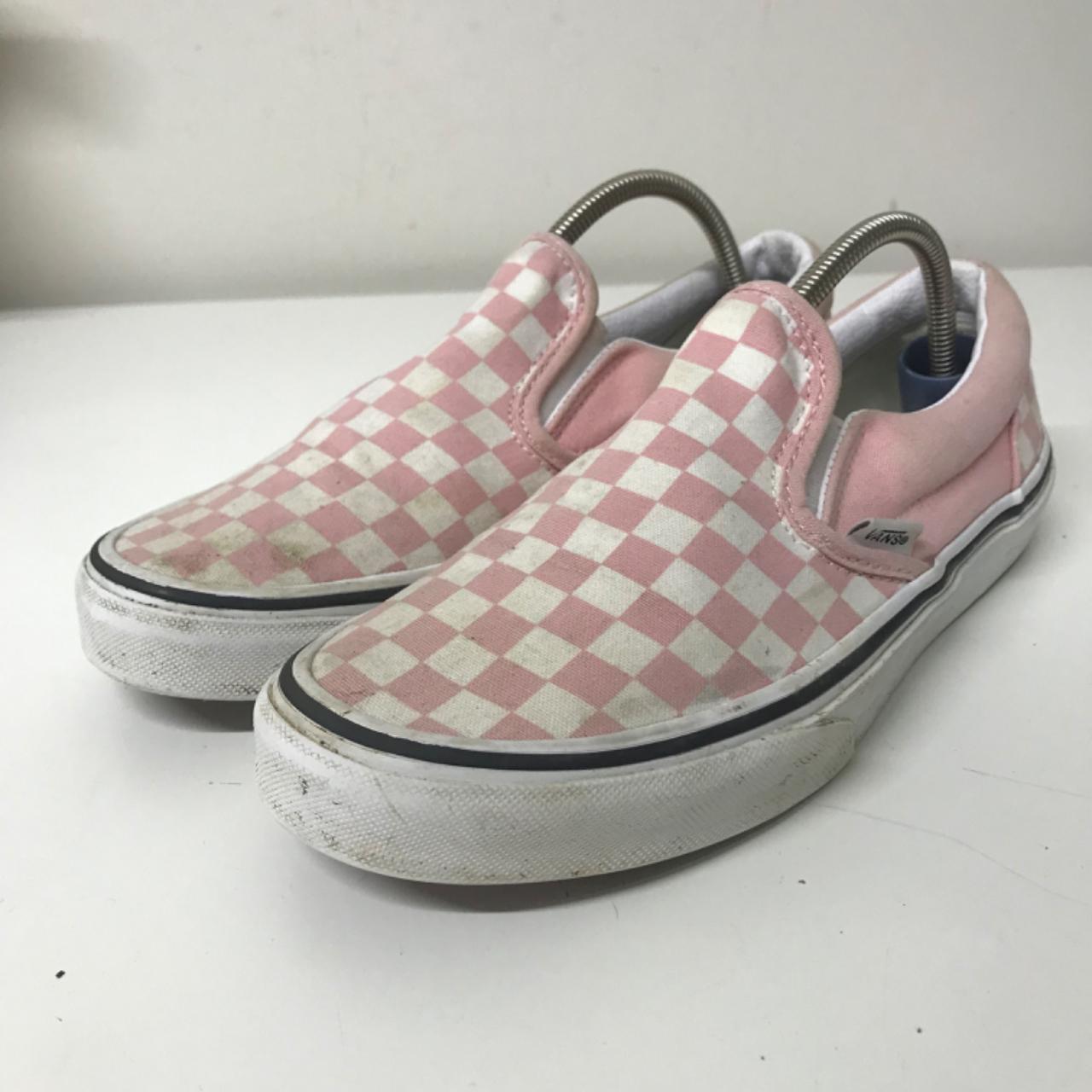 Pink checkered vans uk hotsell