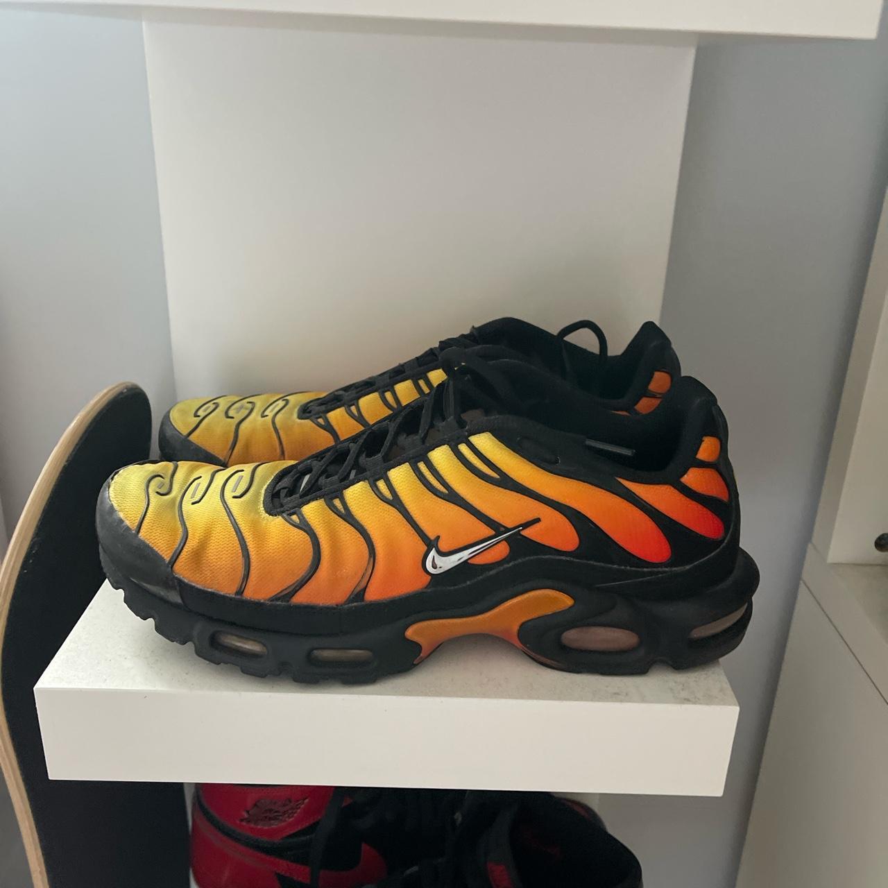 tns nike orange