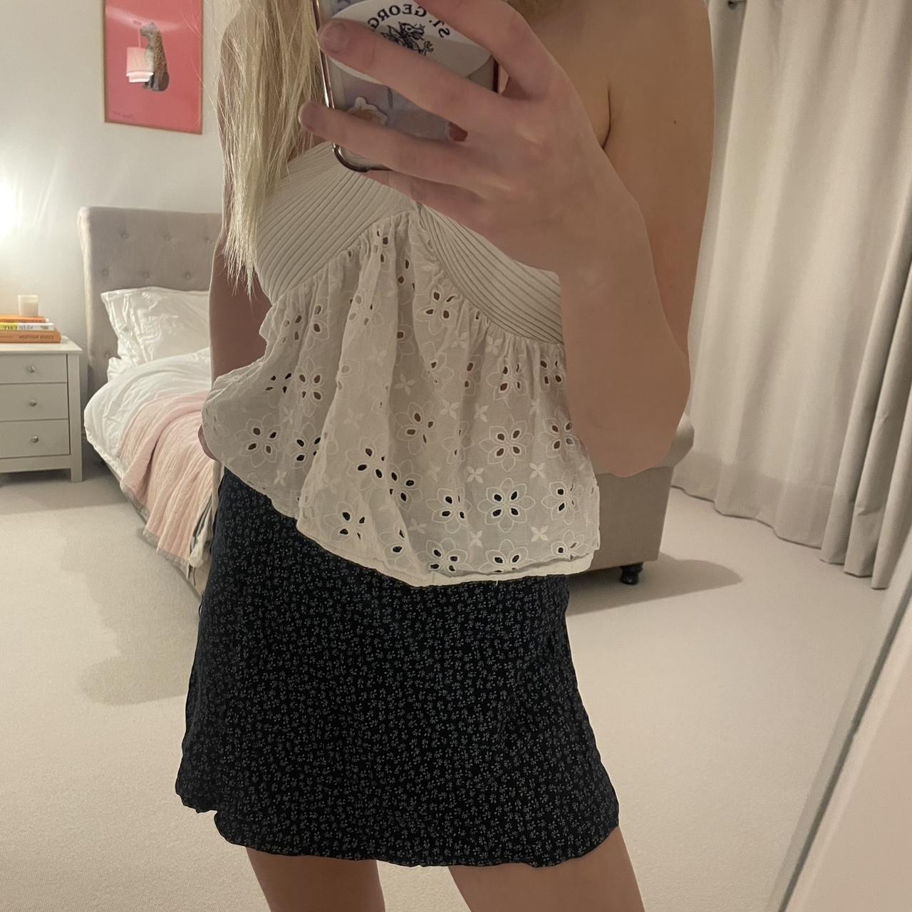 item listed by izzy_1234
