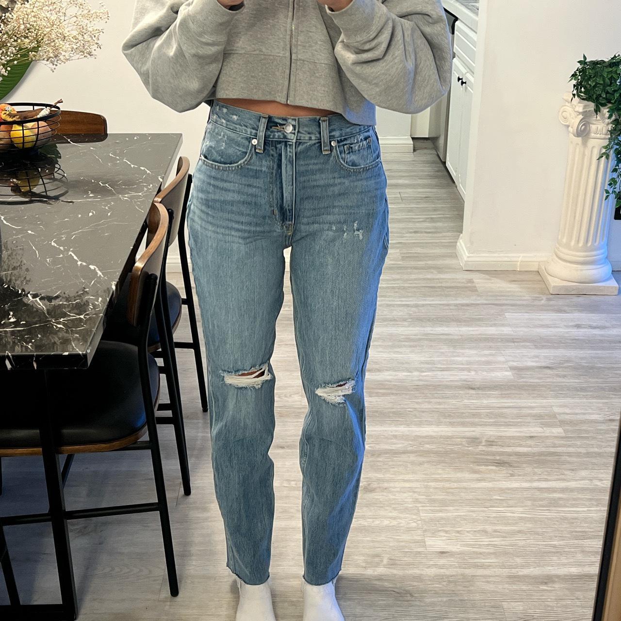 Fashion nova shop mom jeans