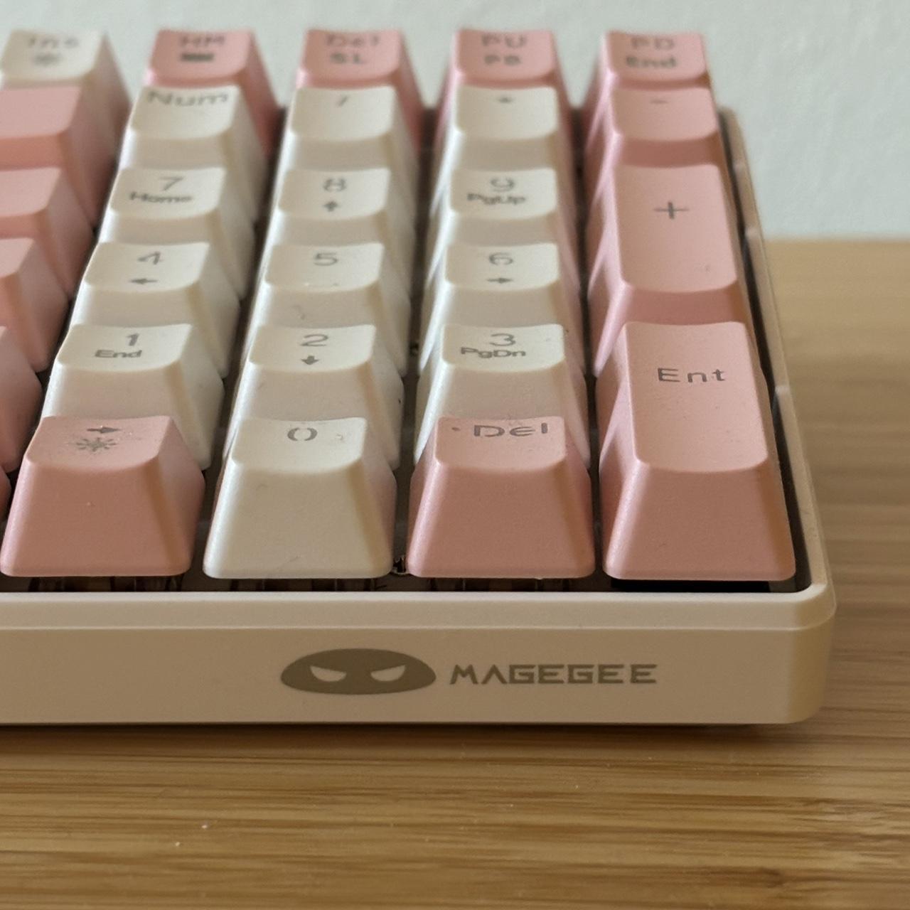 barely used magee keyboard pink and white keycap 14... - Depop