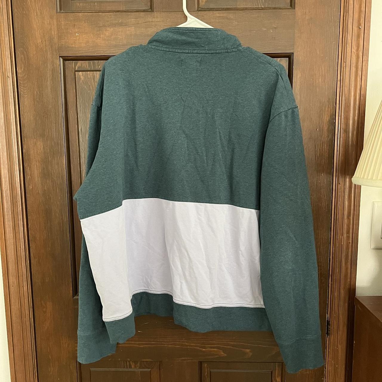 Pact activewear sweatshirt. (Pact uses organic - Depop