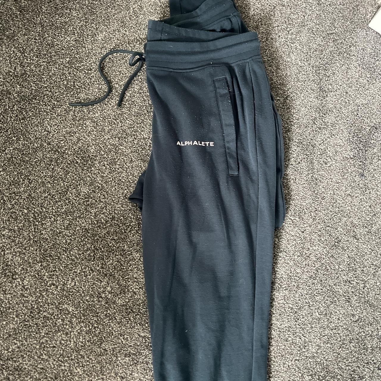 Alphalete joggers - Depop