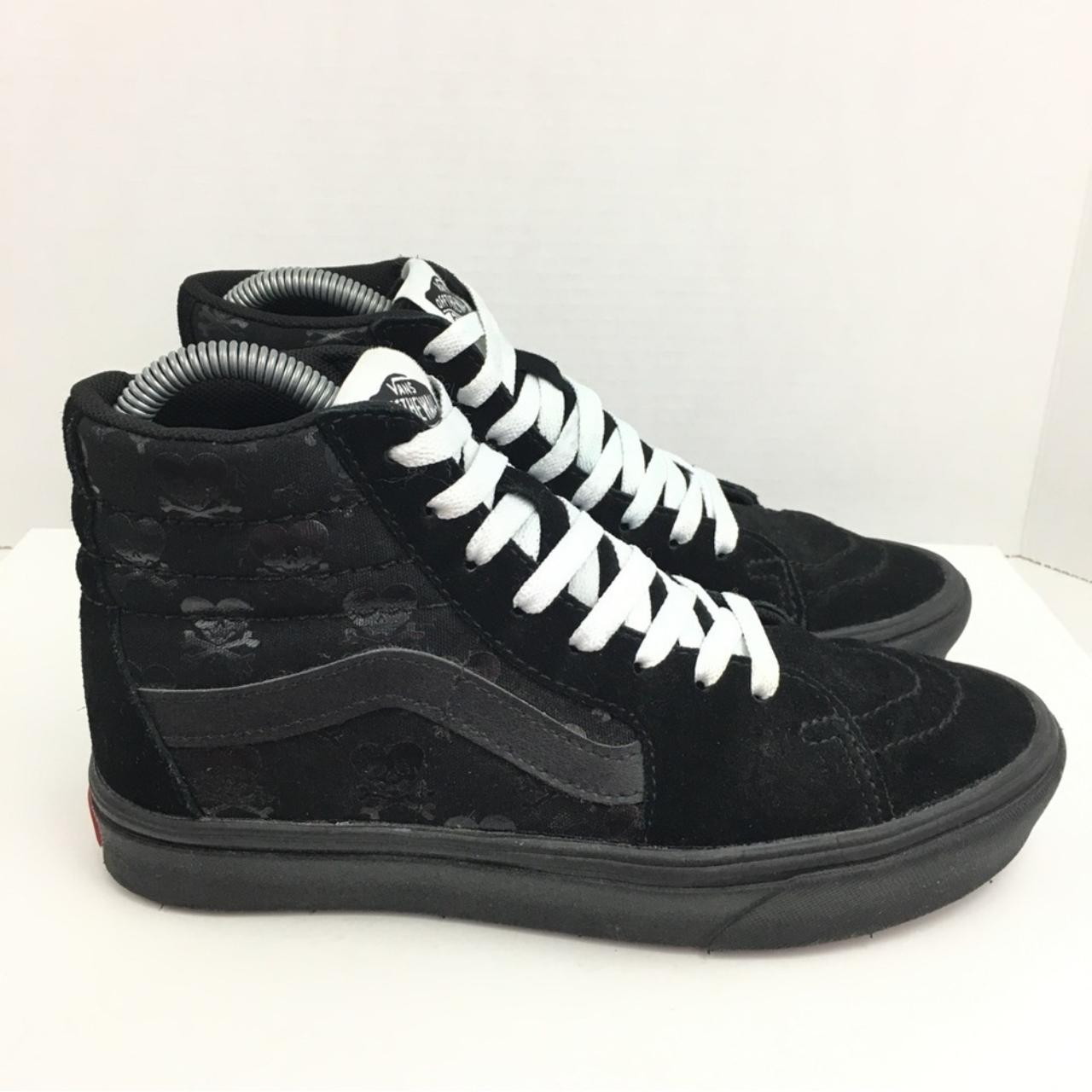 Womens black lace outlet up vans