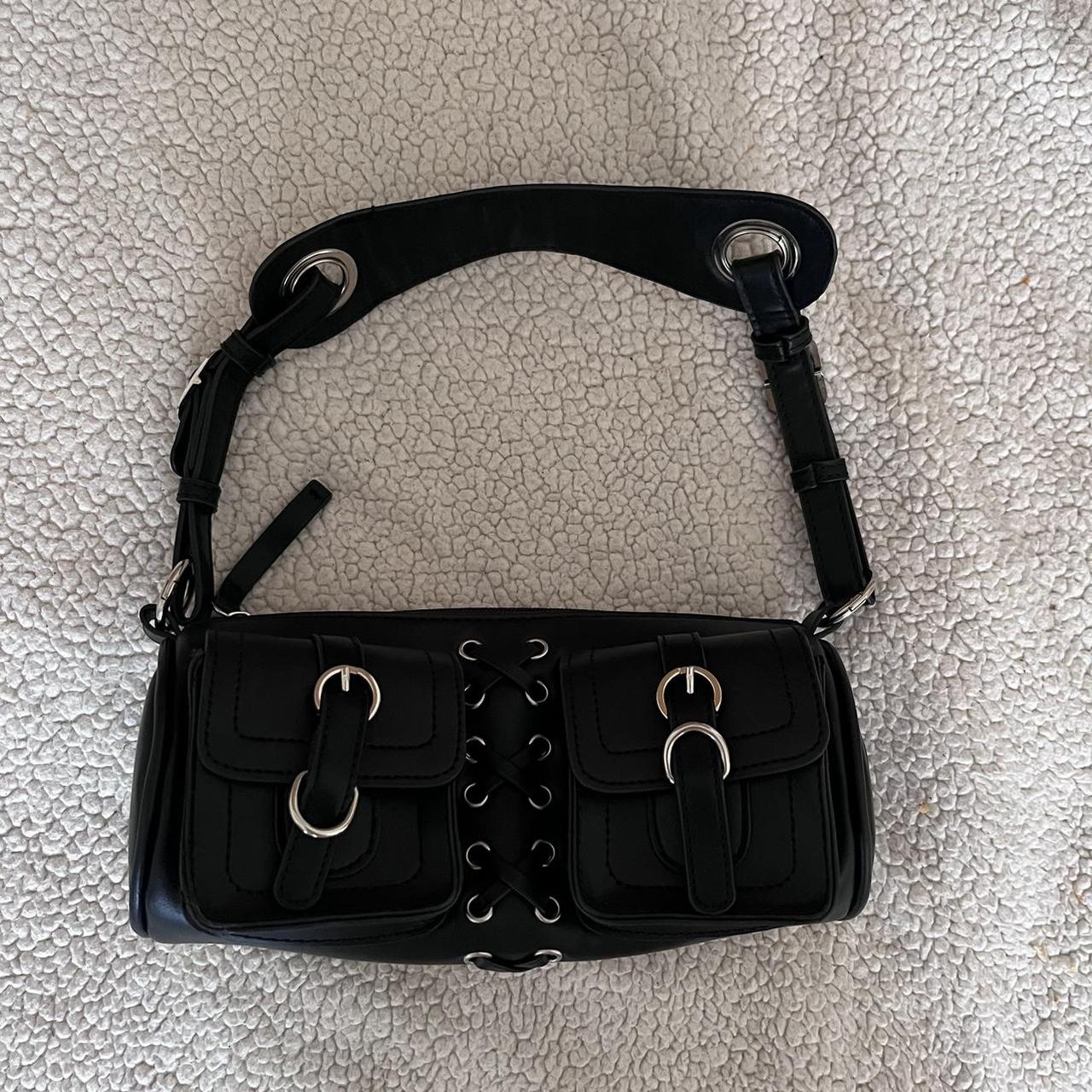 Black leather shoulder bag with silver hardware hotsell