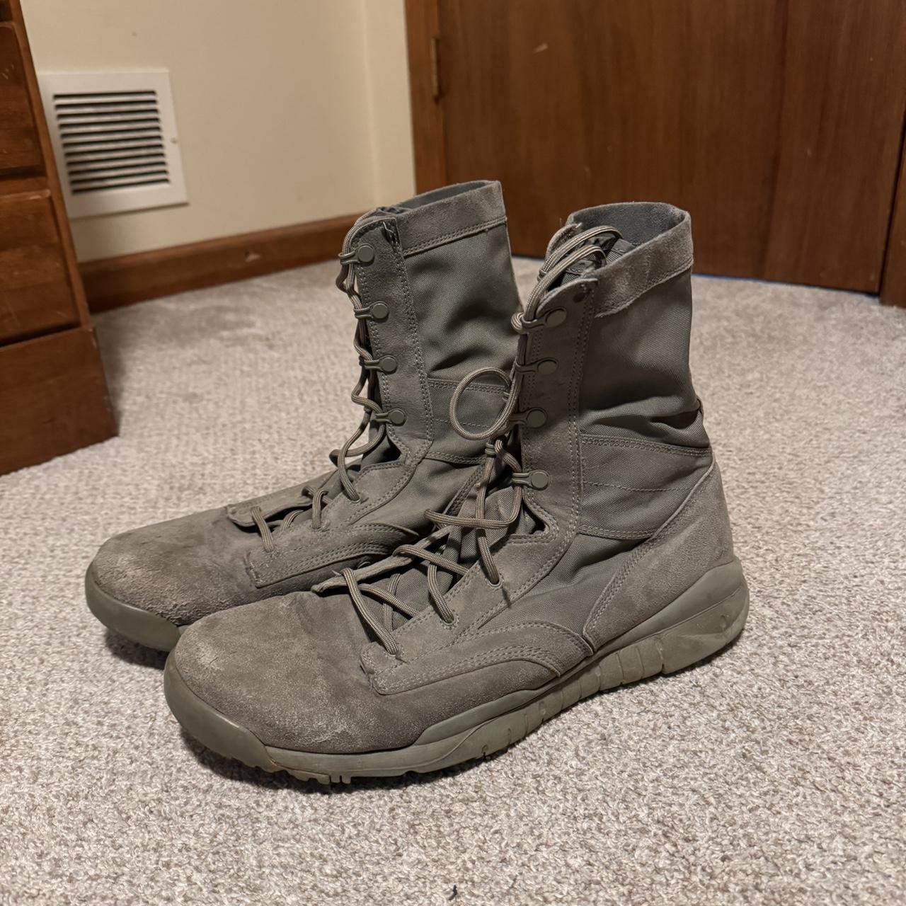 Vintage Nike ACG Green / Khaki / Tan Combat Boots | Depop