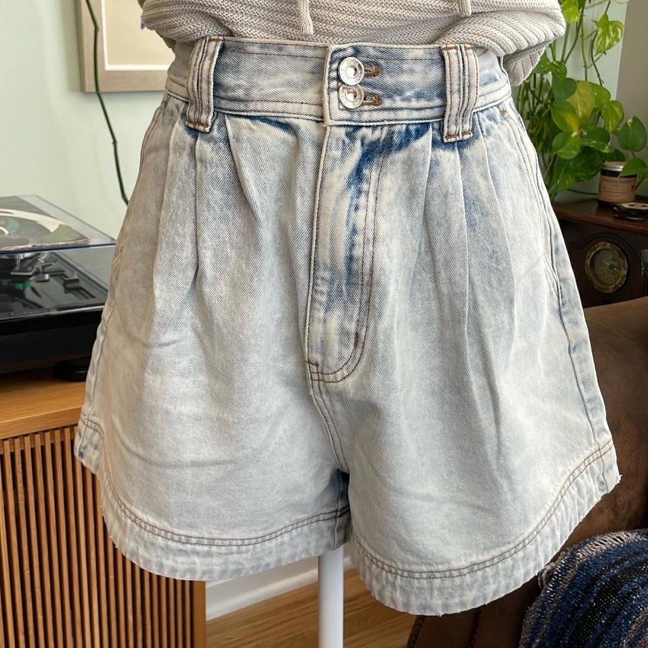 item listed by christinajoanna