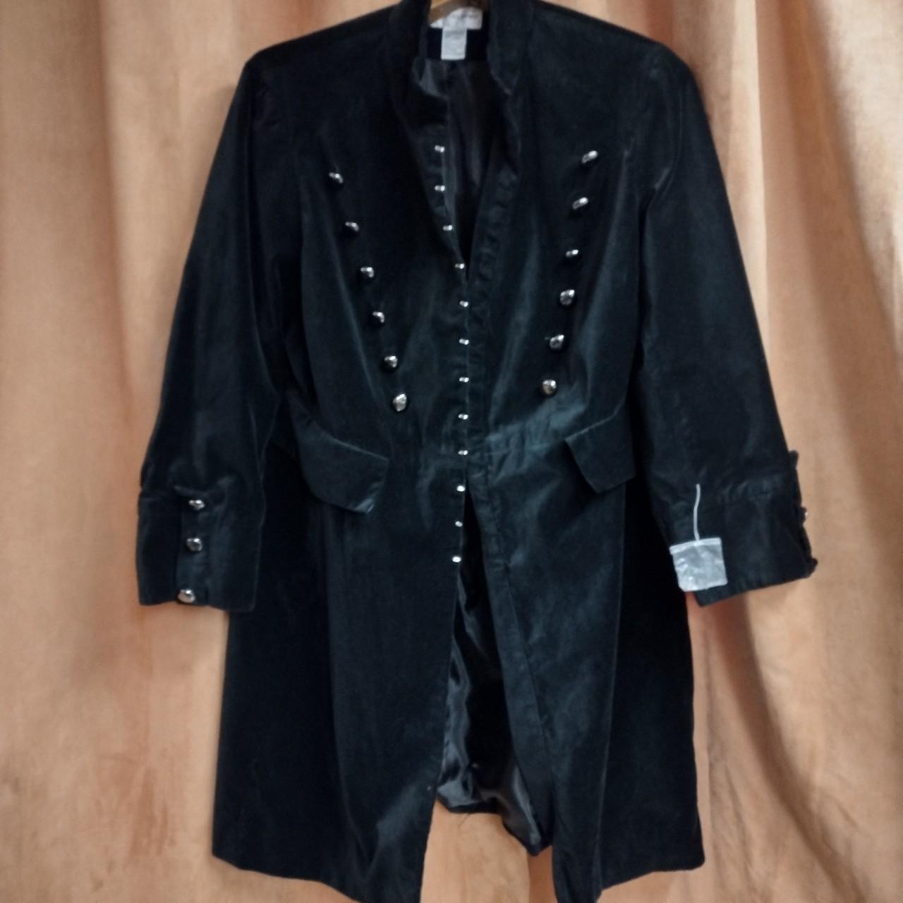 UNISEX BLACK VELVET RENAISSANCE/VAMPIRE/GOTH JACKET... - Depop