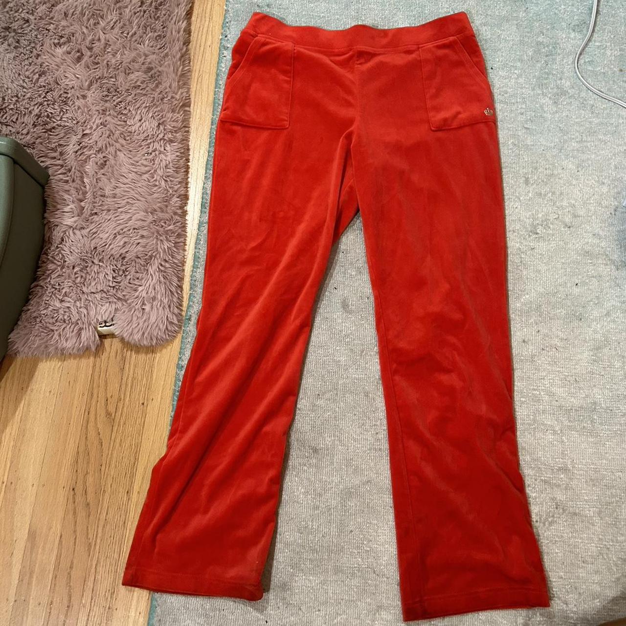 Red juicy hot sale couture pants