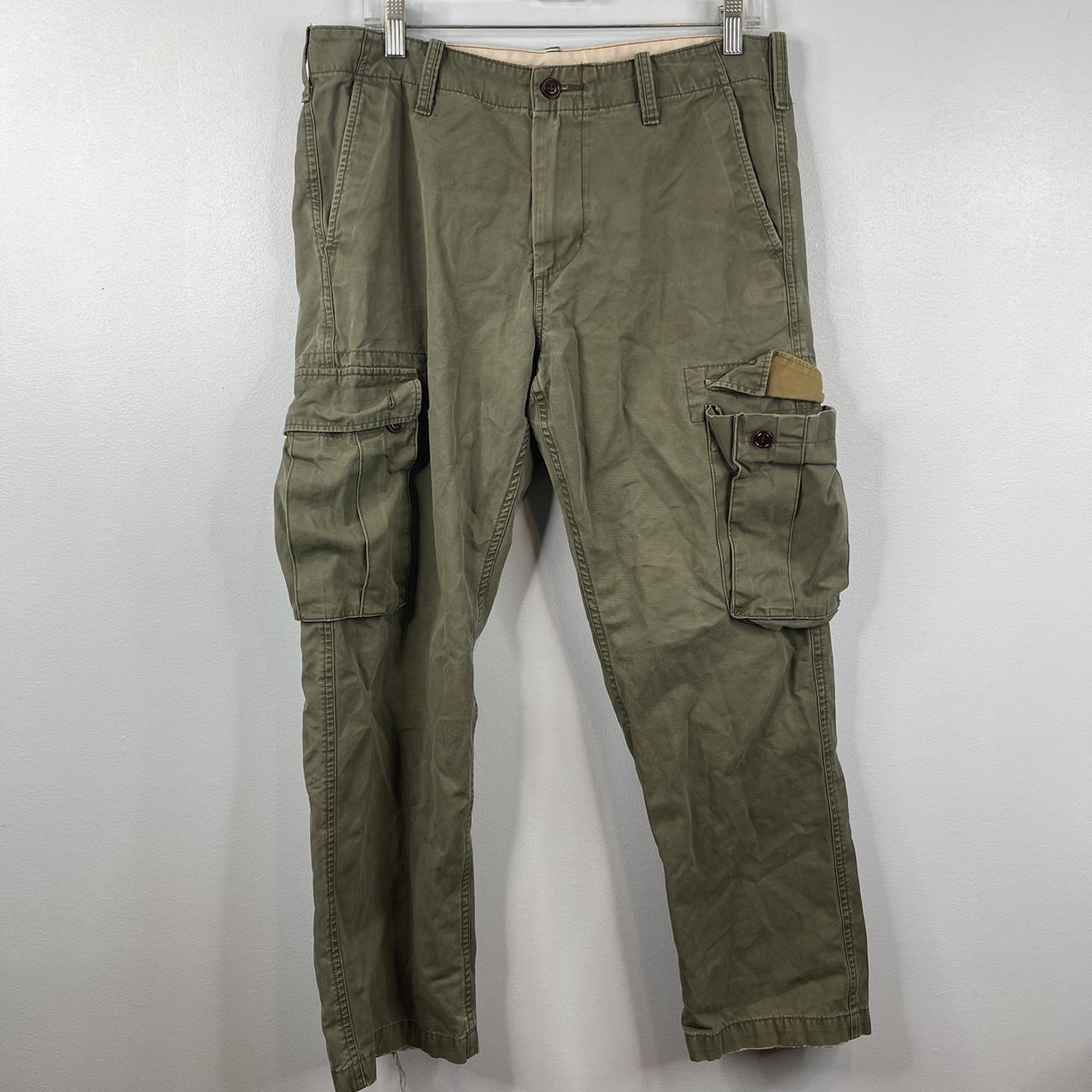 Men's Green Trousers | Depop