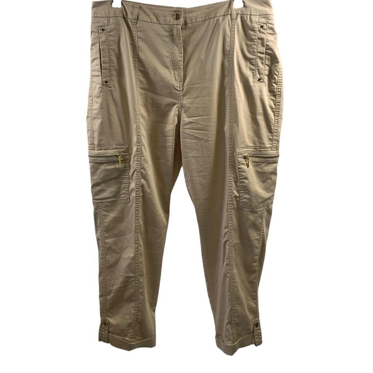 Chicos Cargo Capri Pants Womens Size 2 - 12/L Very - Depop