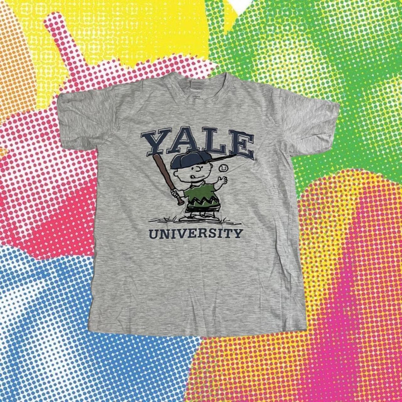 peanuts snoopy yale college tshirt 🍄‍🟫 details... Depop