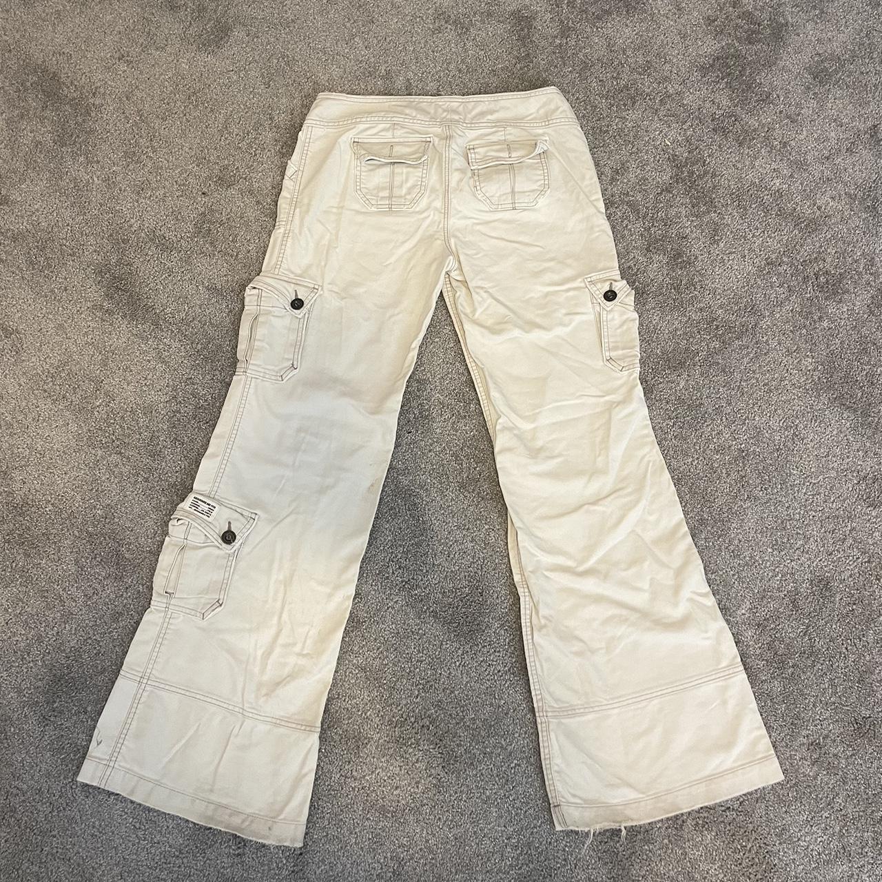 vintage abercrombie white cargos has some flaws but... - Depop