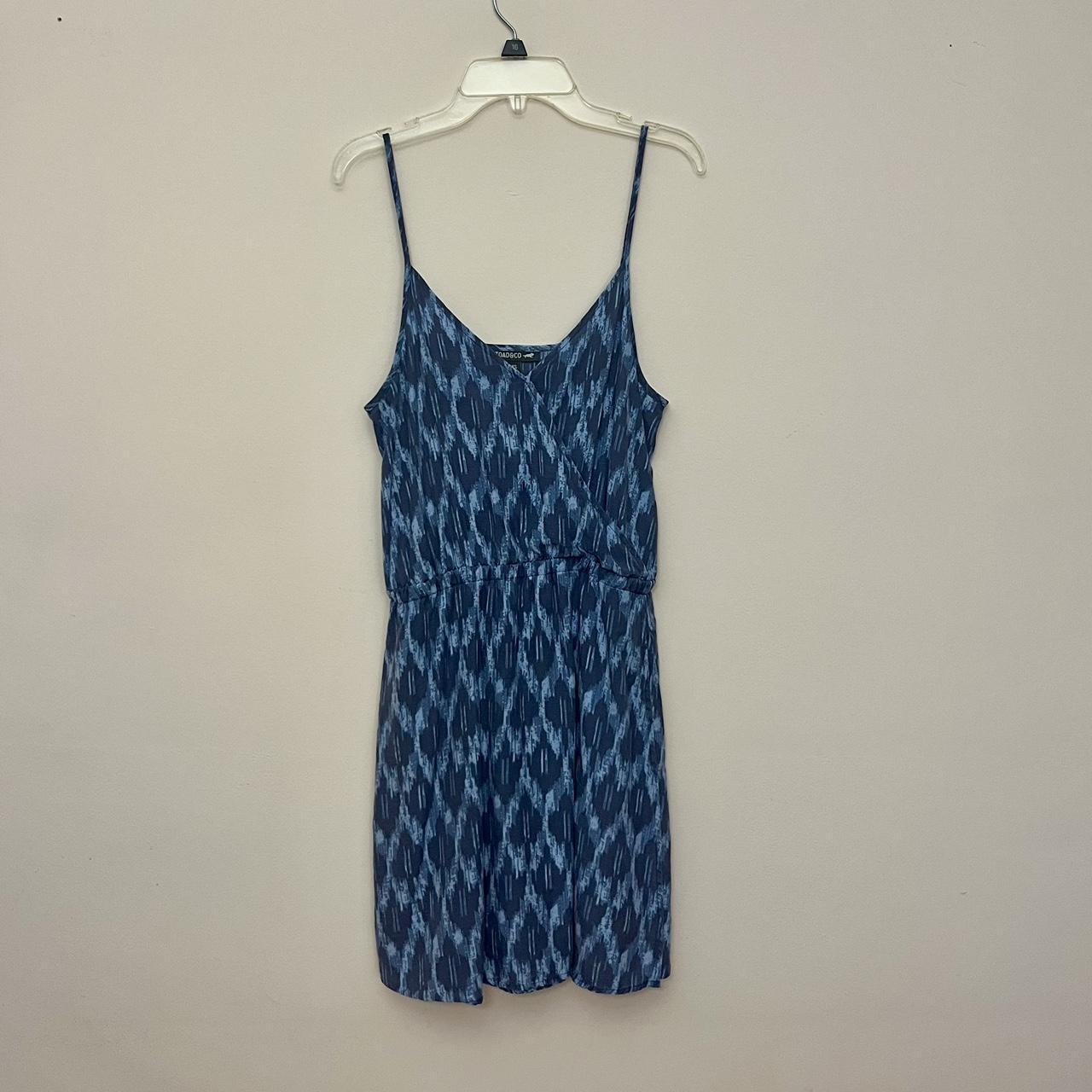 Toad & Co short patterned blue casual dress with... - Depop