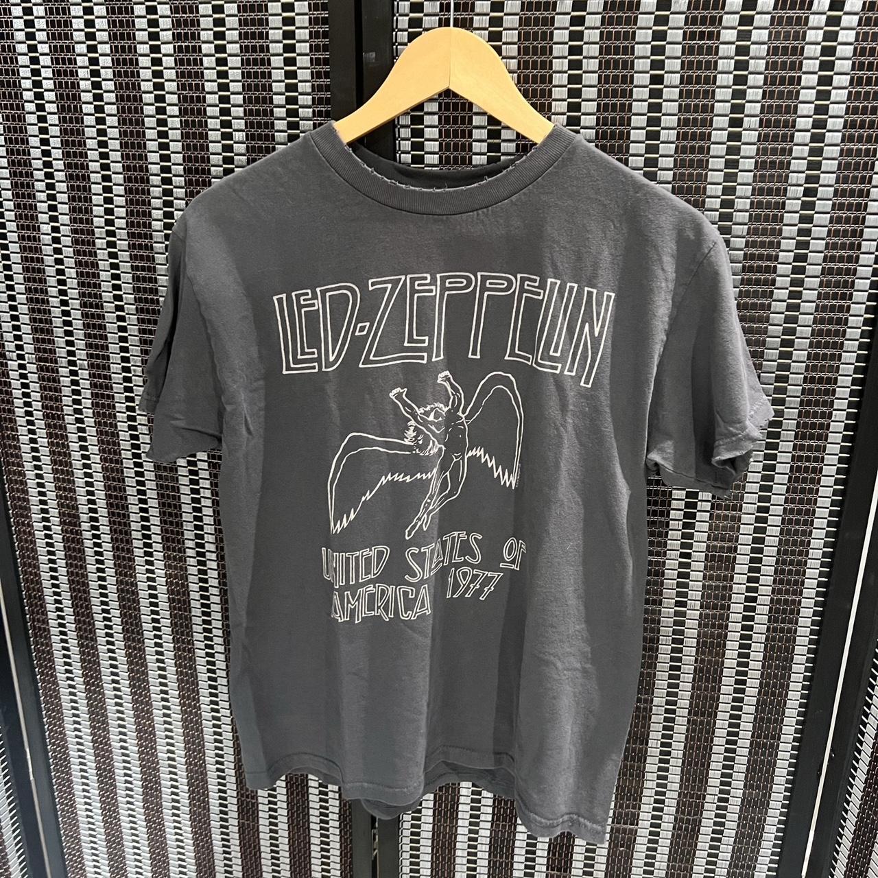 Led zeppelin 2025 tee brandy melville