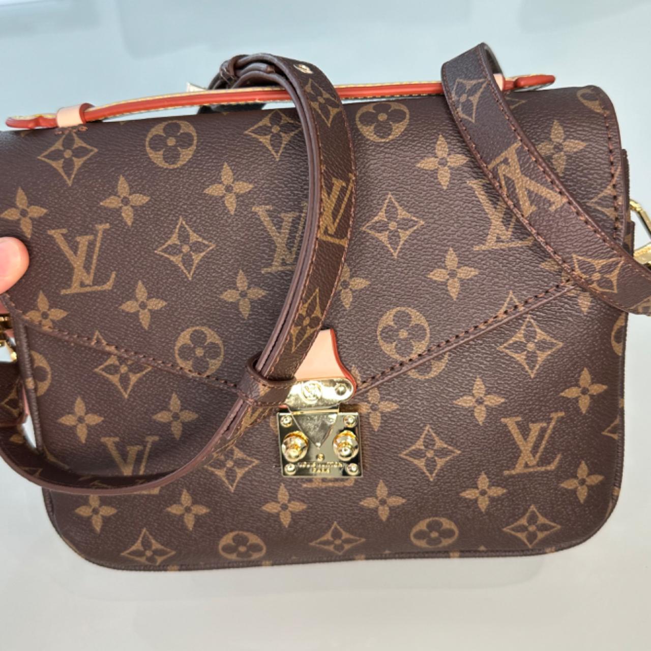 LAST ONE🤎WILL NOT BE RESTOCKING🤎 LV Bag🤎🐻🟤 New Comes... Depop