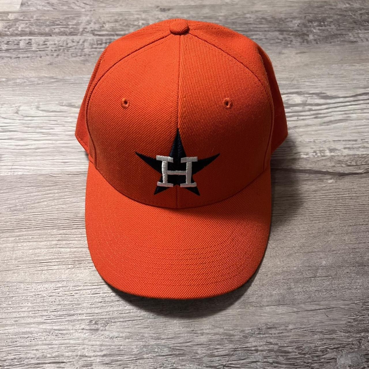 HOUSTON ASTROS NIKE HAT Great condition. Stickers - Depop