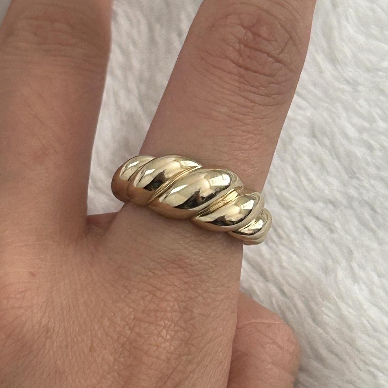 Mejuri ring - Depop