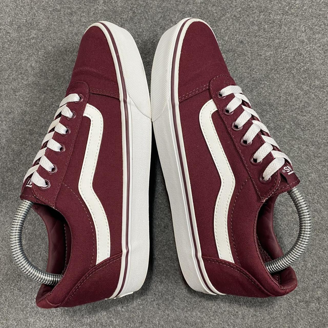 Womens hot sale maroon vans