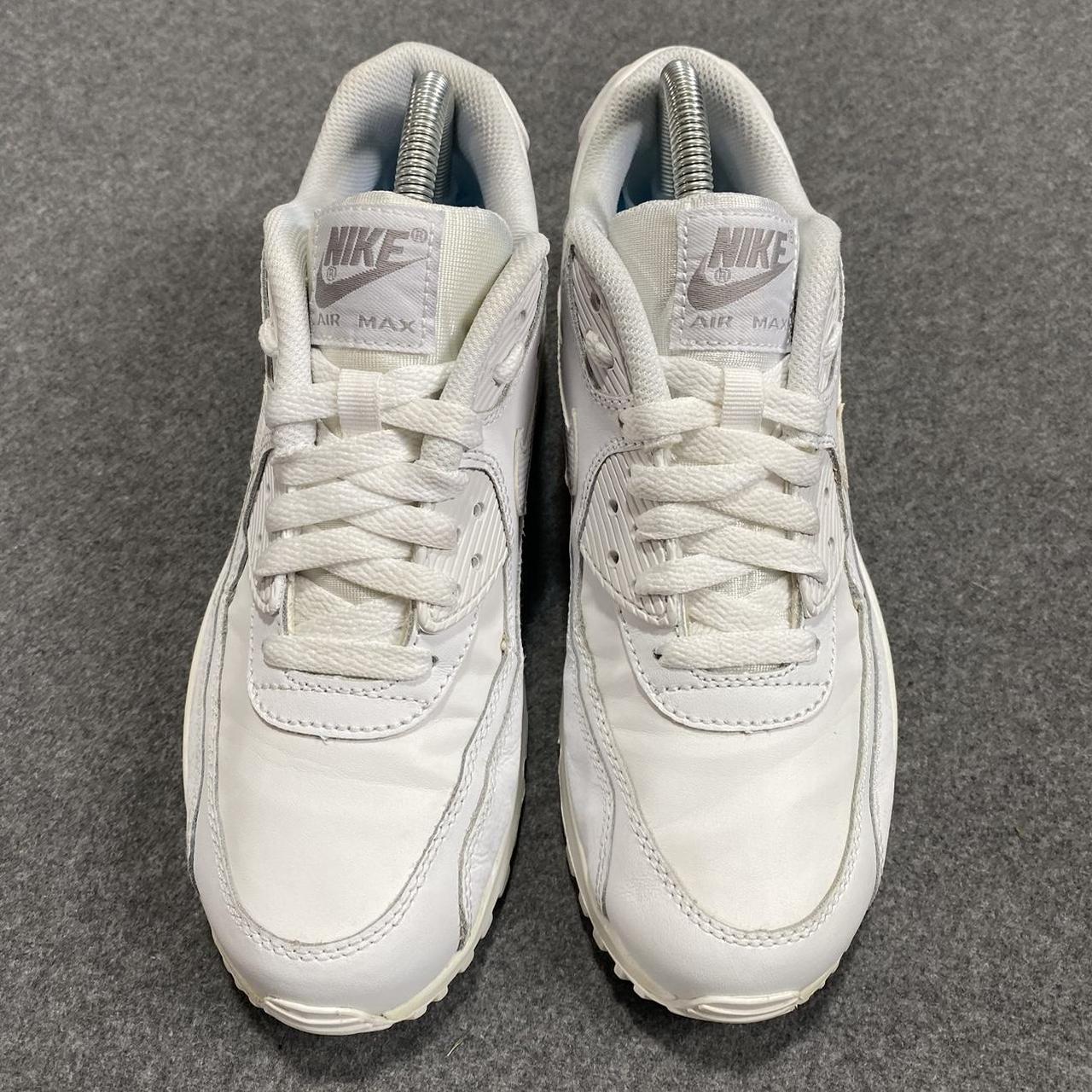 airmaxes white