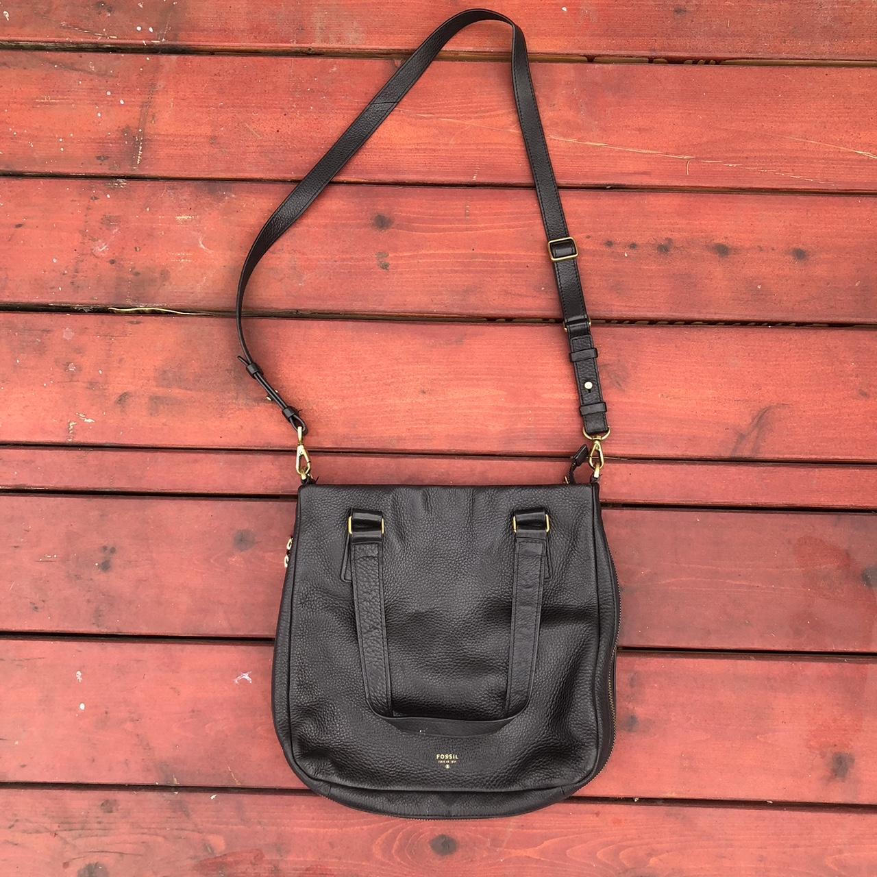 Used best sale fossil bags