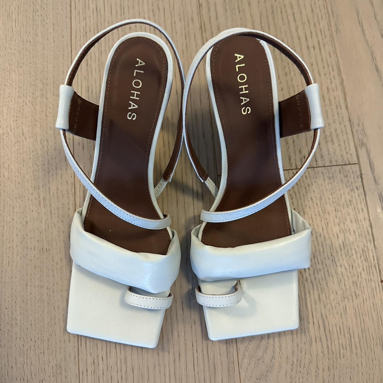 Alohas Sandals light grey white size 36 Depop