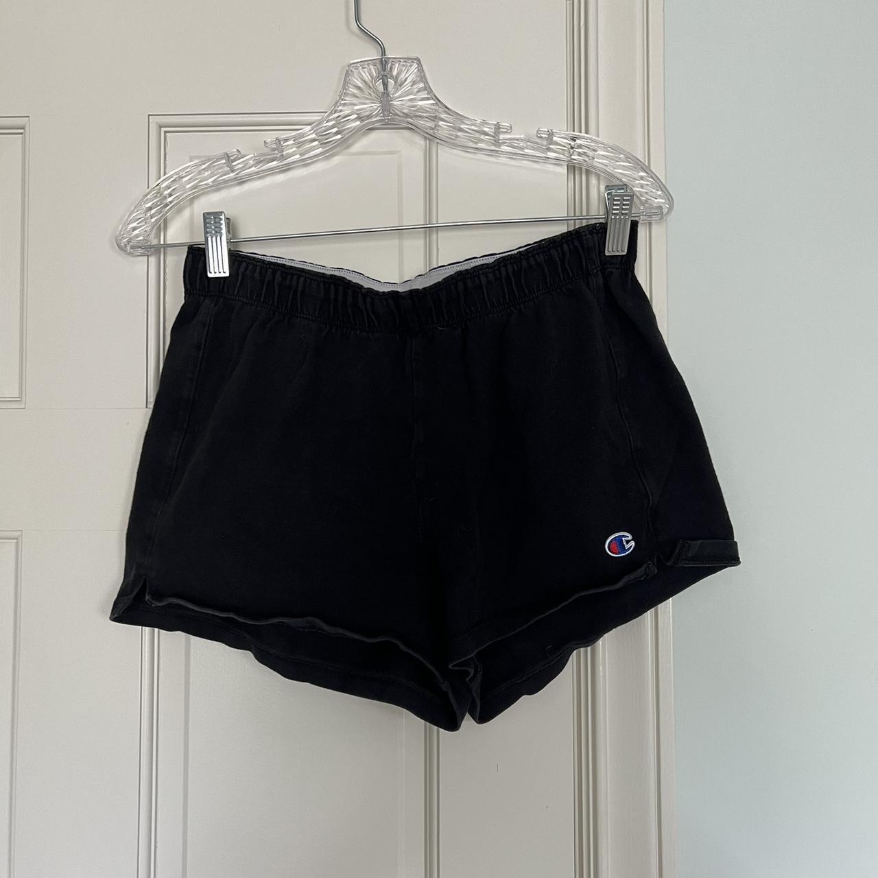 Champion Women's Black Shorts Depop