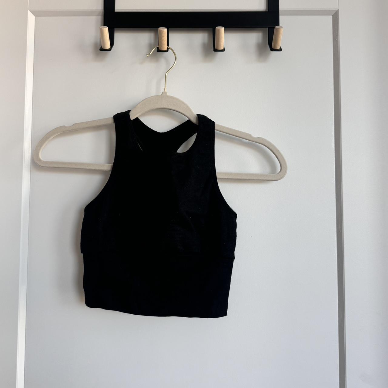 item listed by livagig