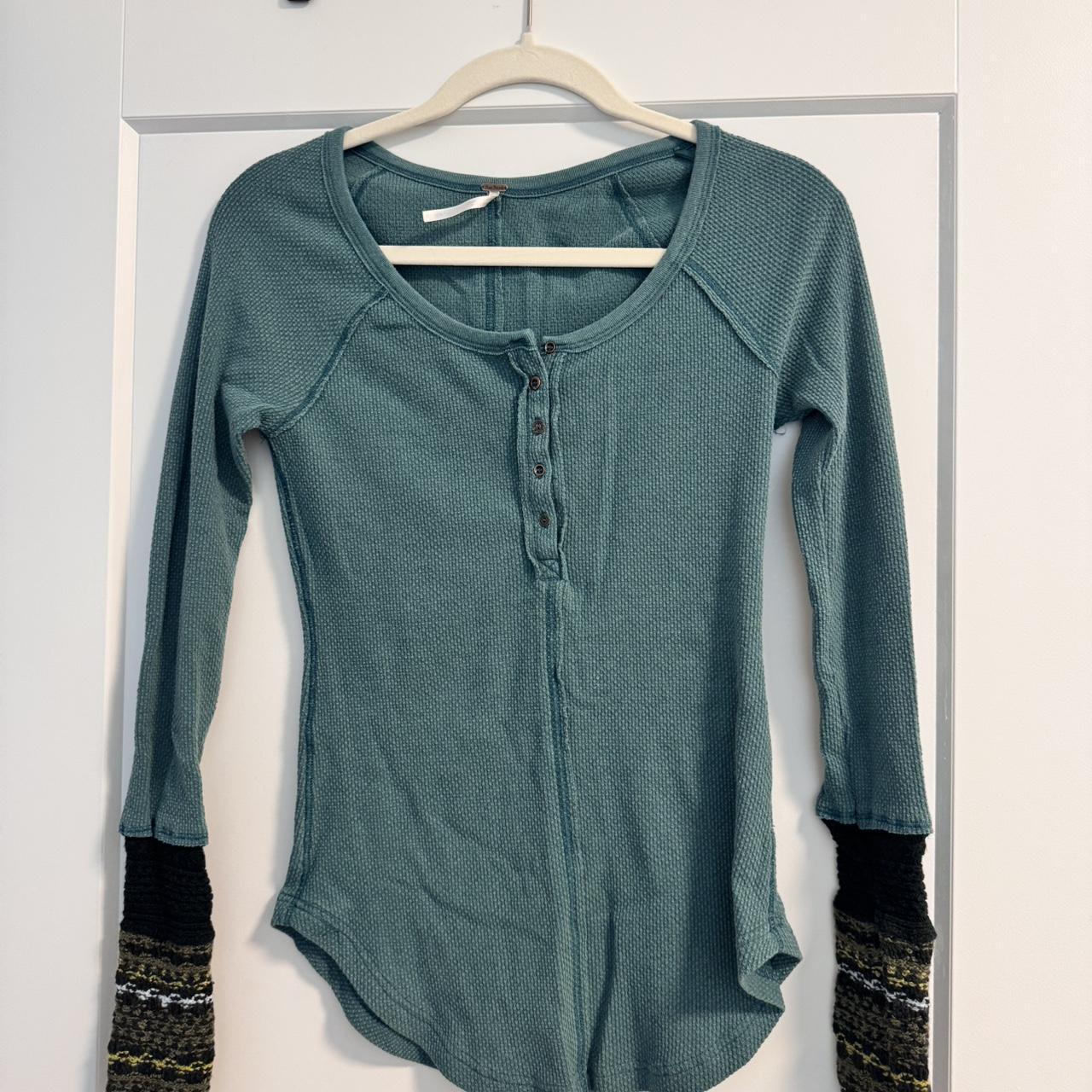 item listed by livagig