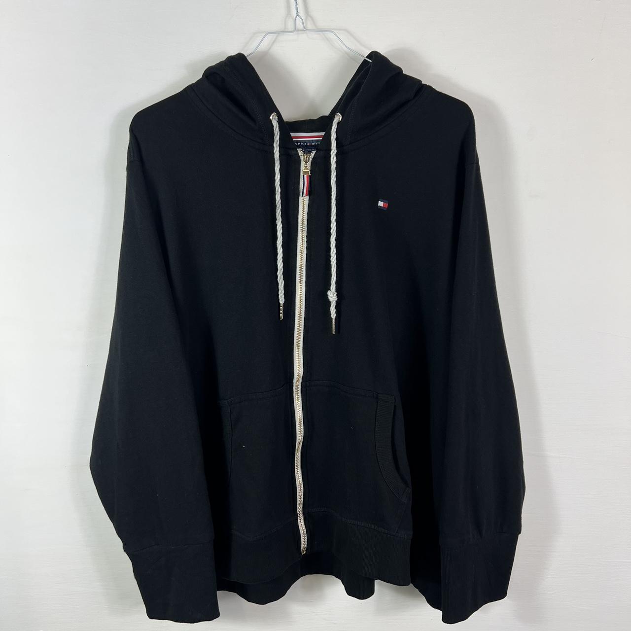 Tommy Hilfiger zip up hoodie black 🔥 Size fits XL... Depop