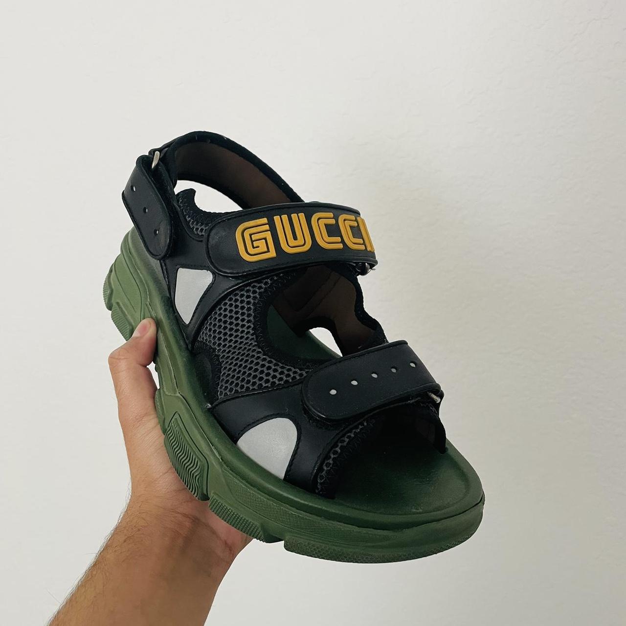 Gucci Men's Green and Black Sandals | Depop