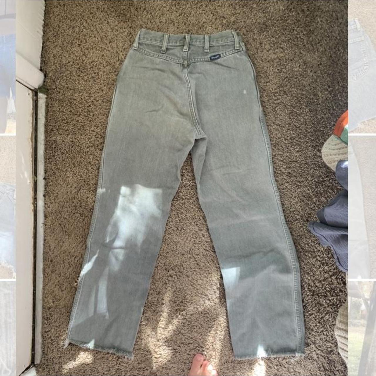 Vintage green wrangler denim jeans! Sooo flattering... Depop